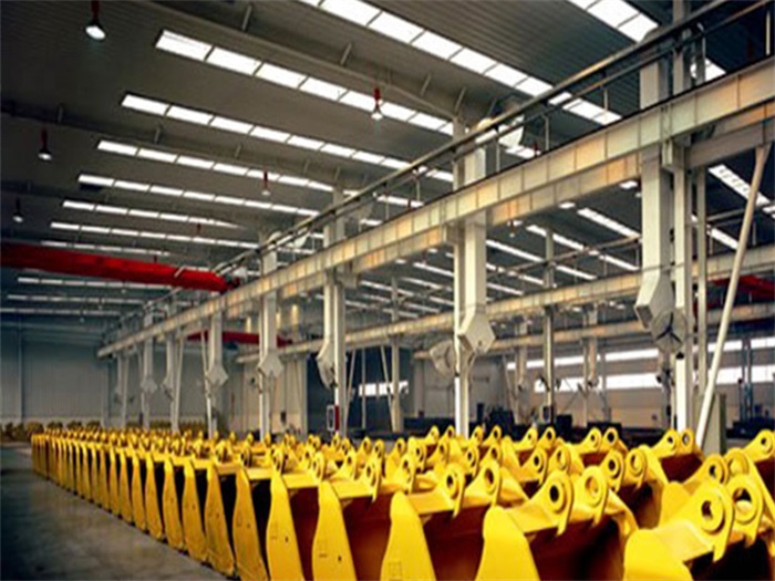 深州徐工集团挖掘机装配车间